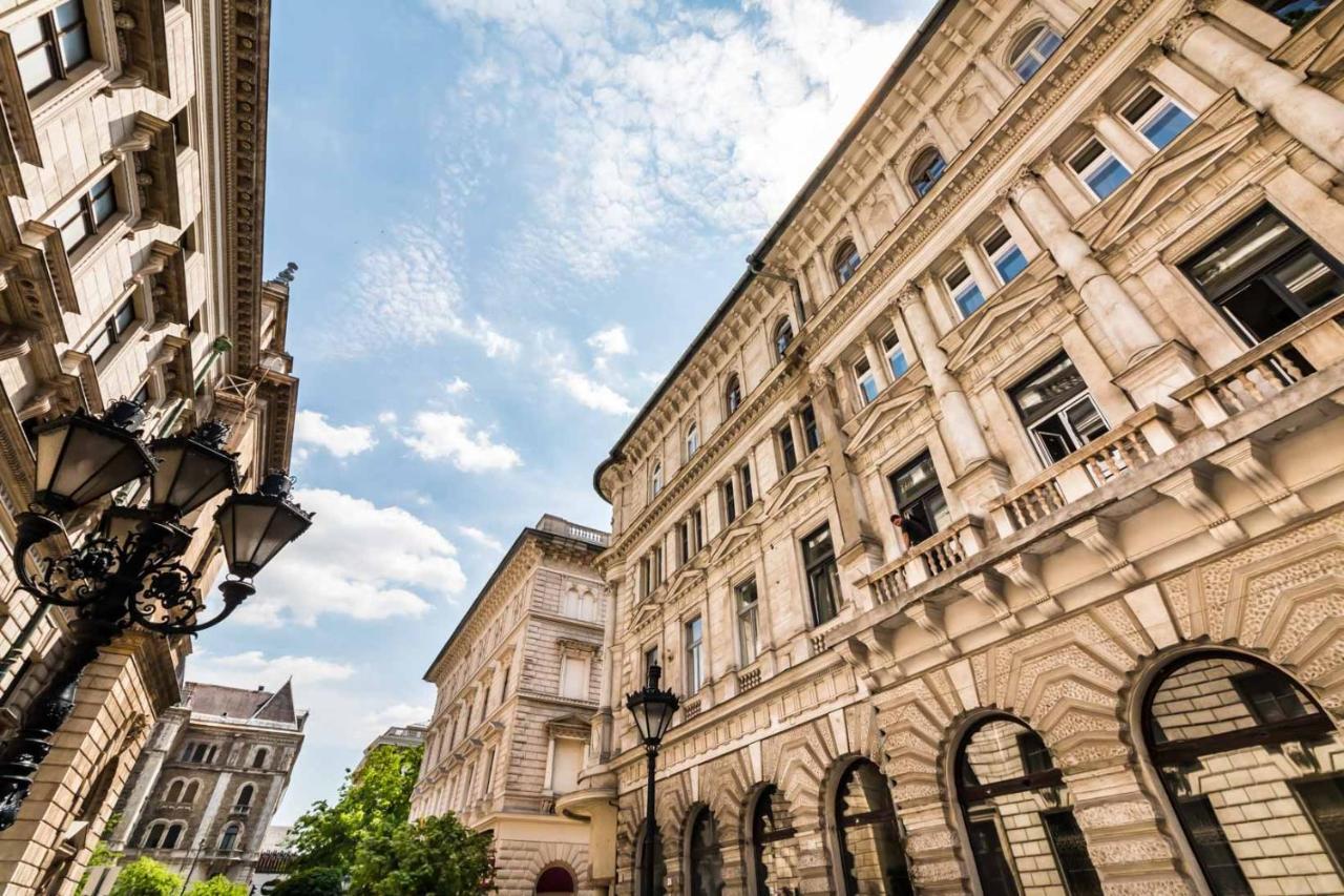 Opera Balkony Luxury Apartment With Free Parking Будапеща Екстериор снимка