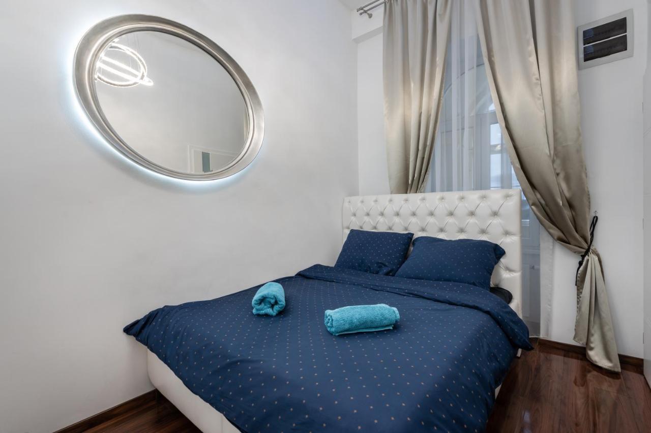 Opera Balkony Luxury Apartment With Free Parking Будапеща Екстериор снимка