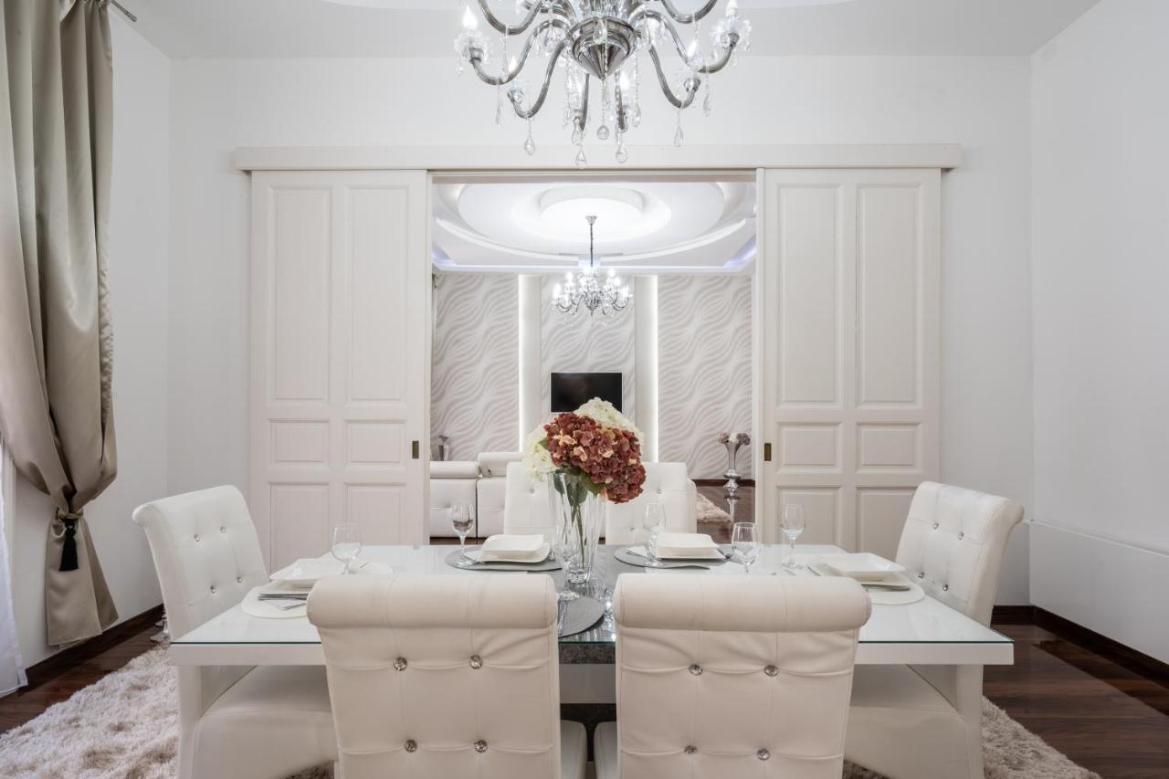 Opera Balkony Luxury Apartment With Free Parking Будапеща Екстериор снимка