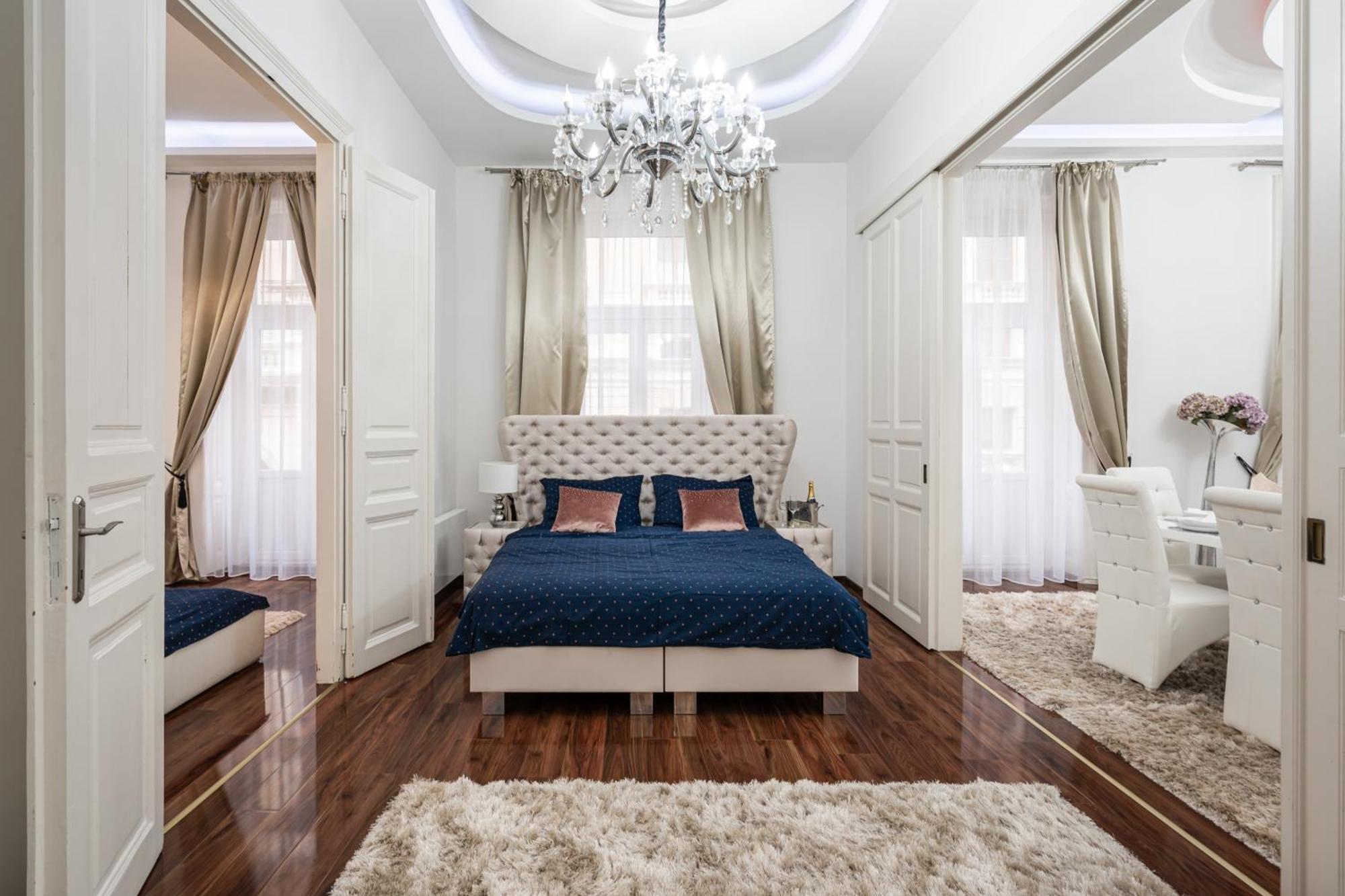 Opera Balkony Luxury Apartment With Free Parking Будапеща Екстериор снимка