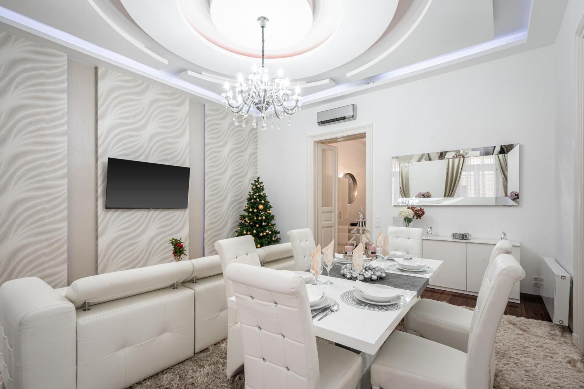 Opera Balkony Luxury Apartment With Free Parking Будапеща Екстериор снимка